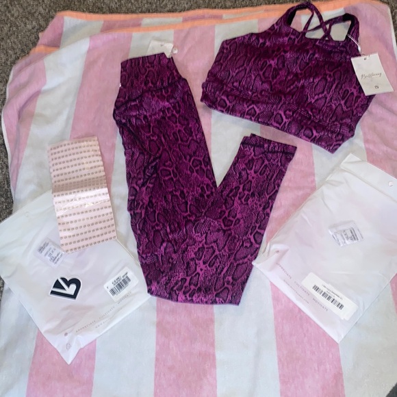 NWT MATCHING LEOPARD SET SIZE S (can also sell separate) - Picture 1 of 4